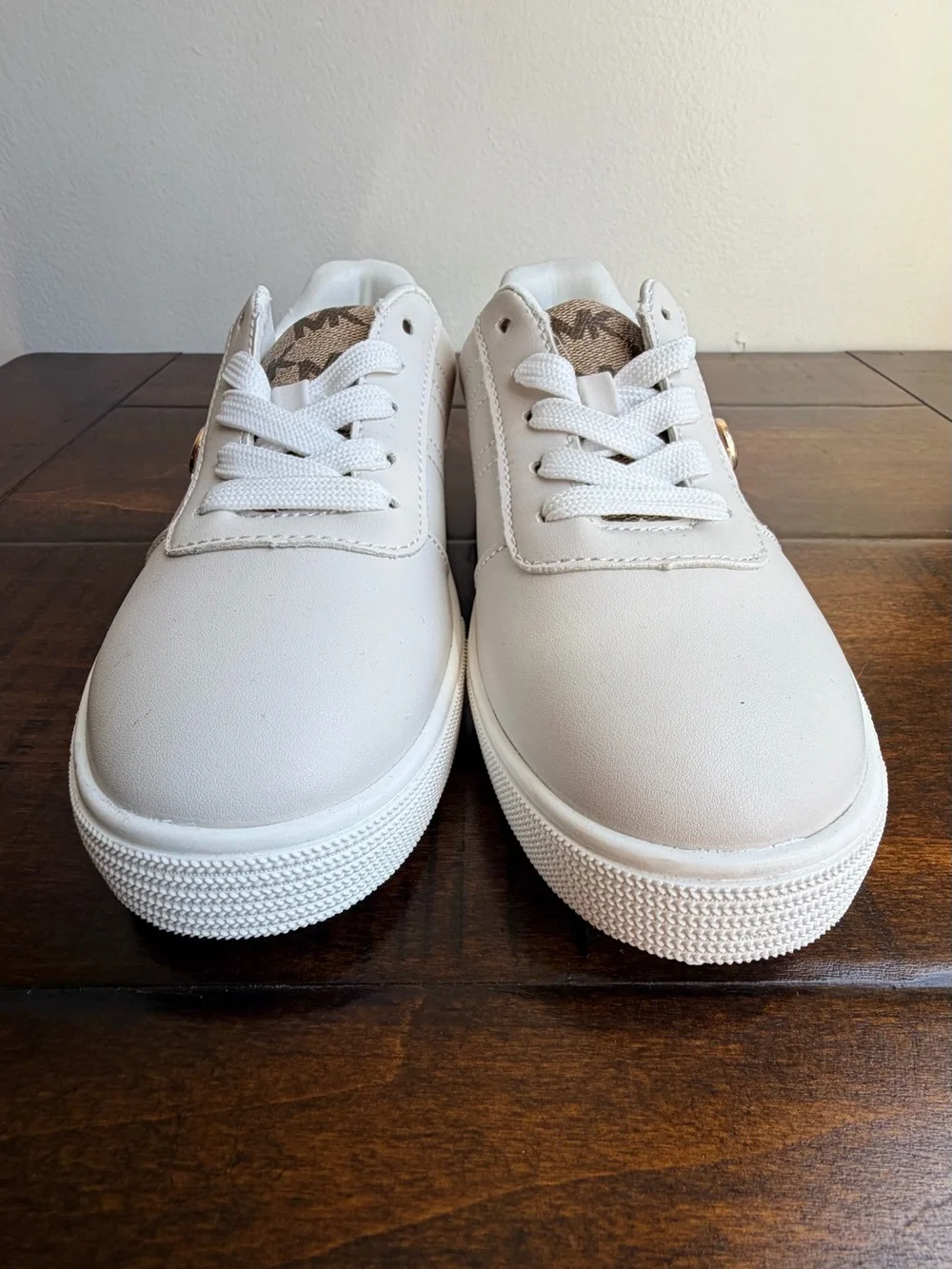 Michael Kors Girl’s White Beige Brown Logo Comfort Lace Up Sneakers Size